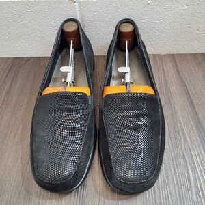 Trotters Casual Loafer. Black Slip On Flats Women's Shoes Size 9.5 Wide